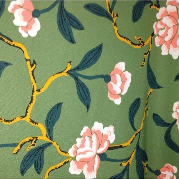 Ann Taylor Factory Green and Floral Short Sleeve Blouse With Square Neckline - Picture 6 of 11